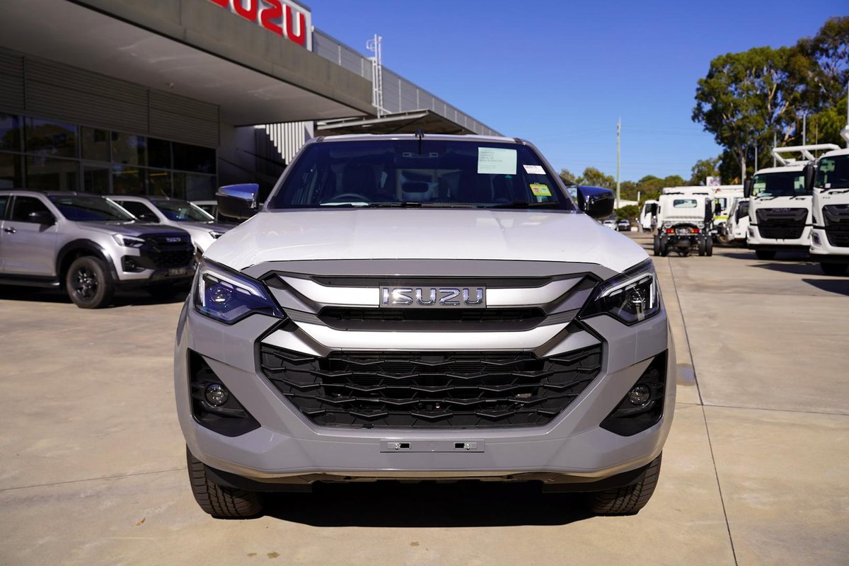 2025 Isuzu D-MAX image 8