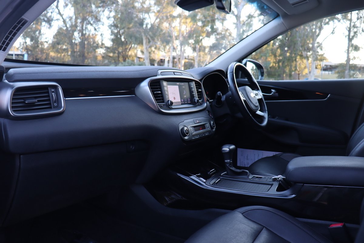 2018 Kia Sorento SLi UM MY18 AWD image 28