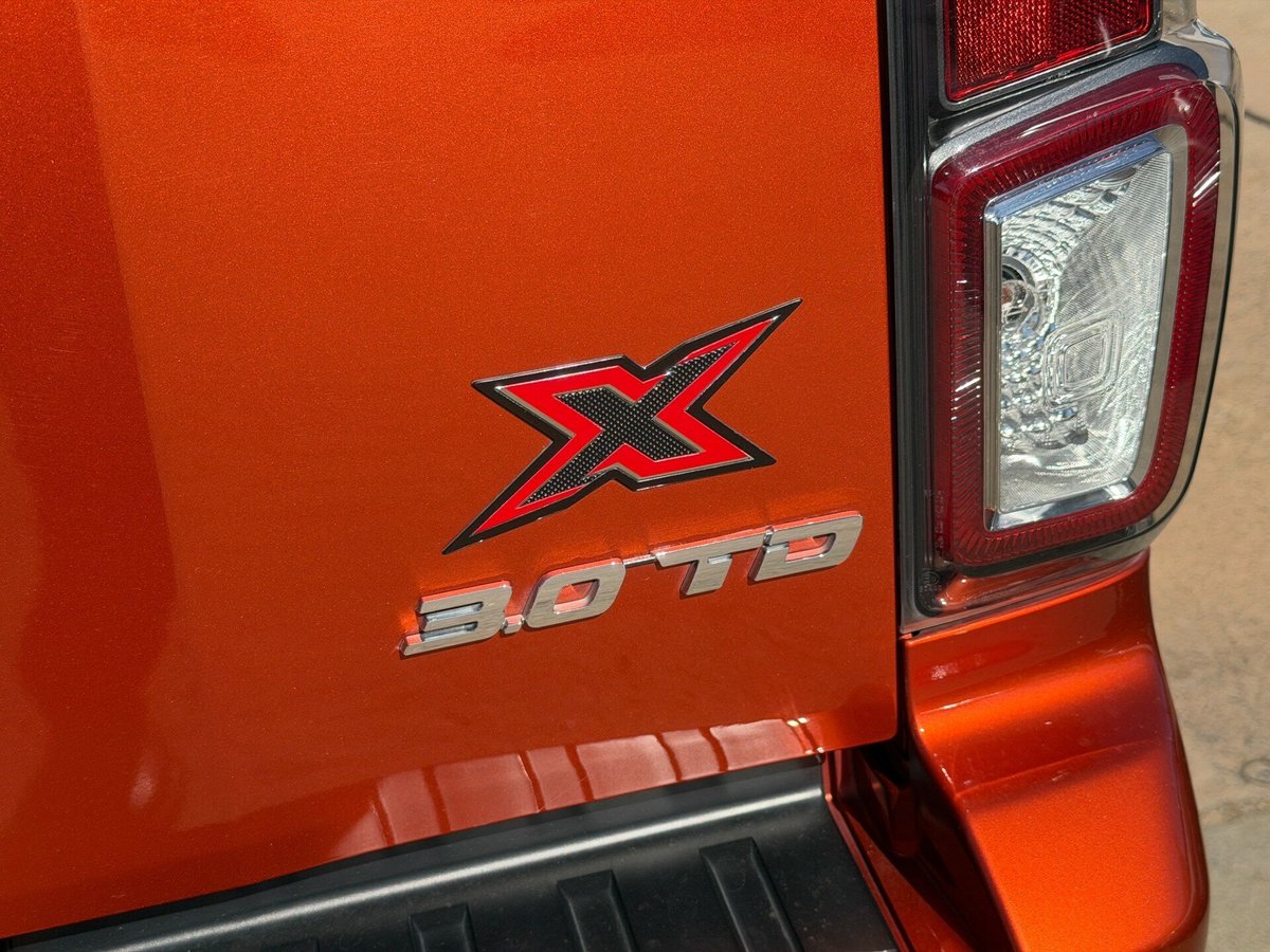 2023 Isuzu D-MAX X-TERRAIN MY23 4X4 Dual Range image 12