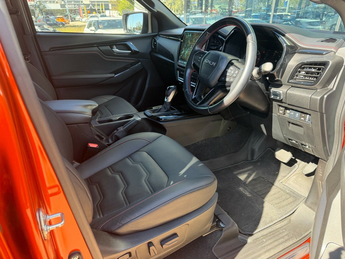 2023 Isuzu D-MAX X-TERRAIN MY23 4X4 Dual Range image 13
