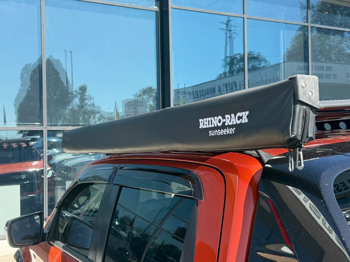 2023 Isuzu D-MAX X-TERRAIN MY23 4X4 Dual Range image 9