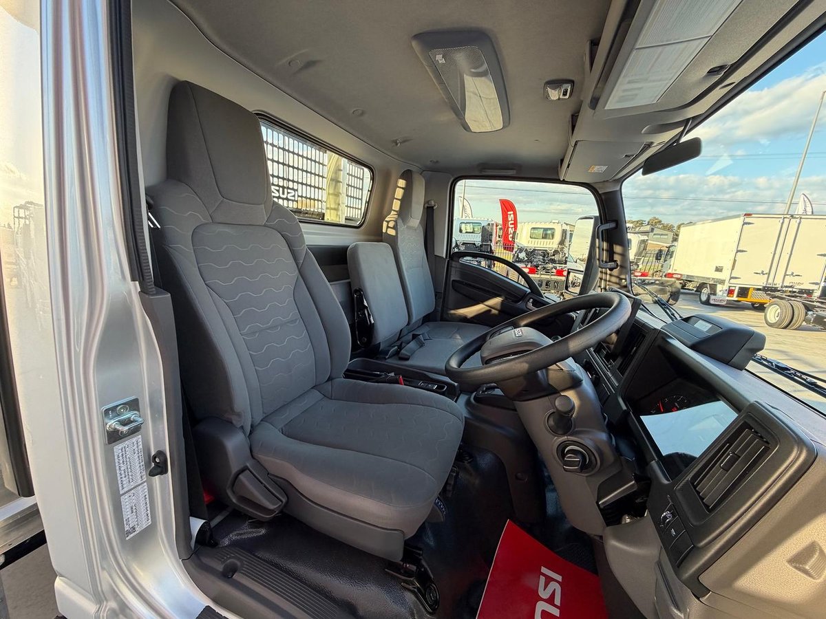 2026 Isuzu N Series NPR 45/65-175 DT D34 Tradepack image 13