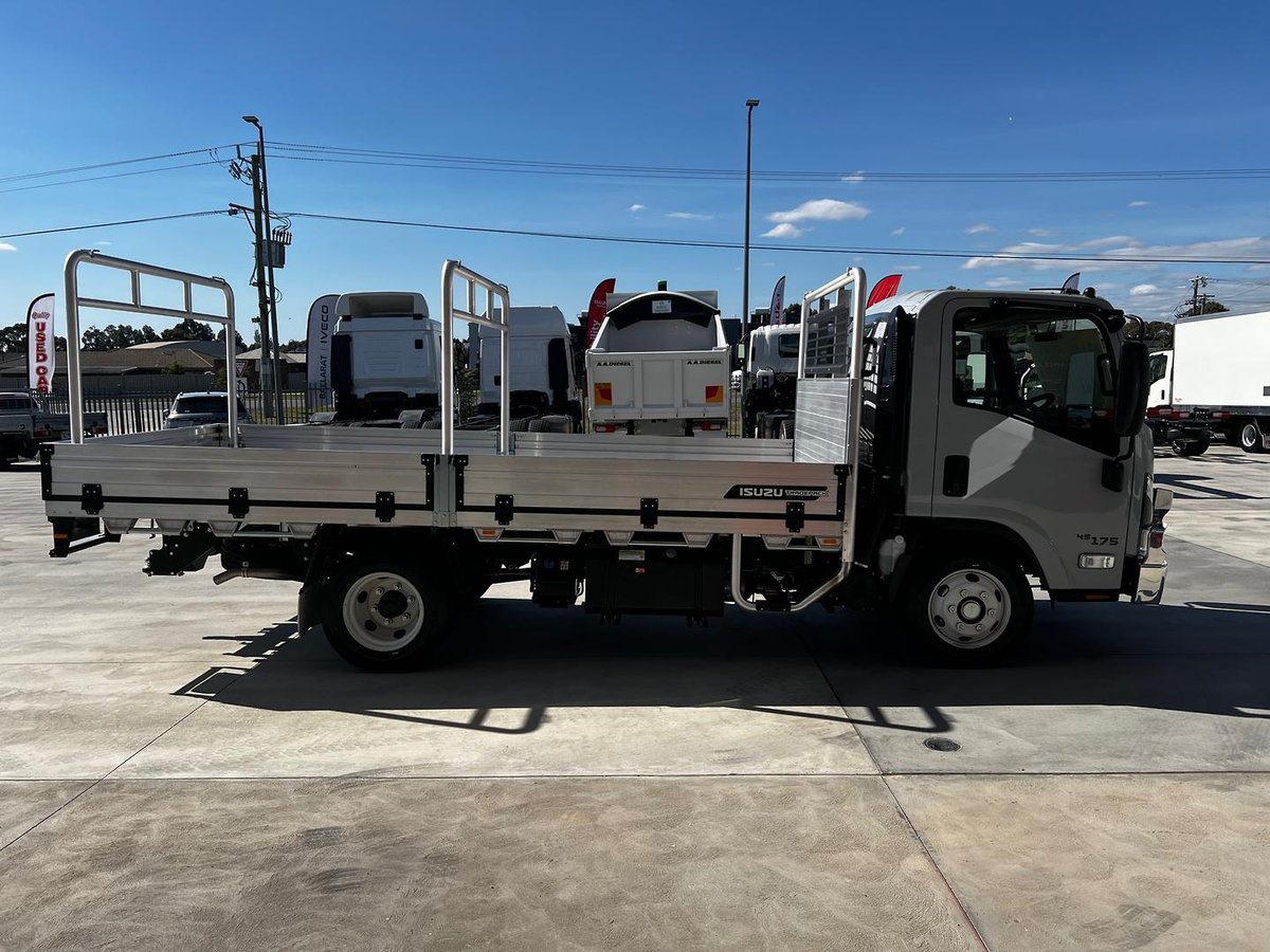2026 Isuzu N Series Npr 45/65-175 Dt D34 Tradepack image 13