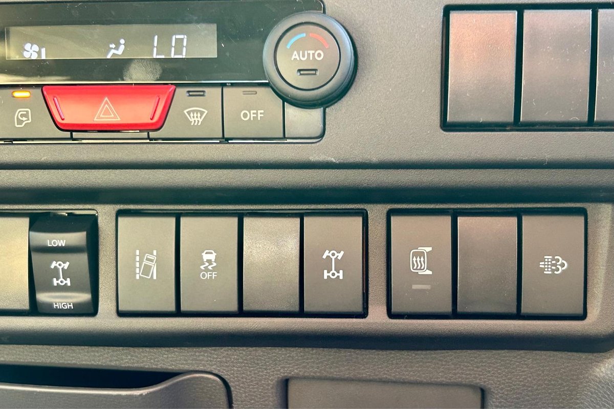 2026 Isuzu N Series image 17