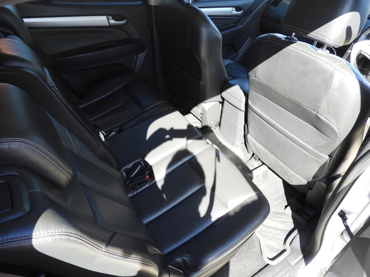 2014 Isuzu Mu-x Ls-t My14 4x4 Dual Range image 9