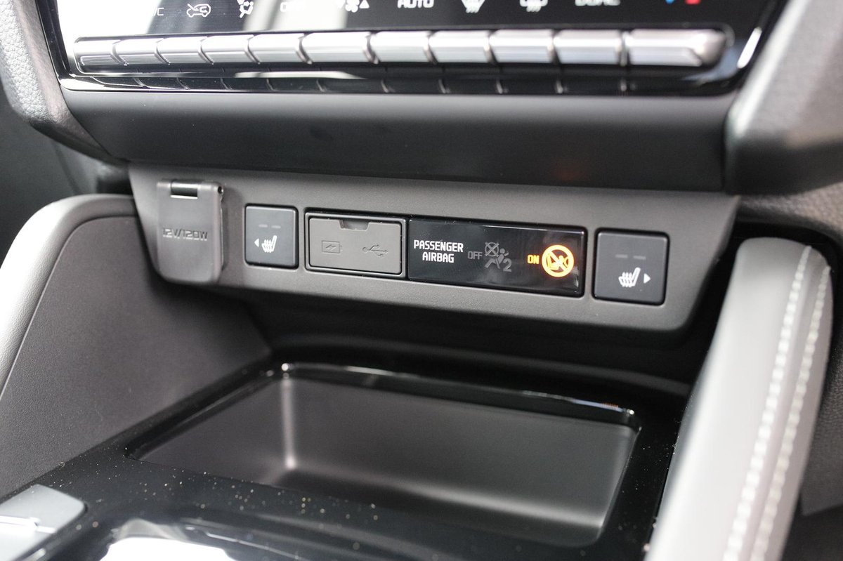 2025 Isuzu Mu-x Ls-t My25.5 4x4 Dual Range image 23
