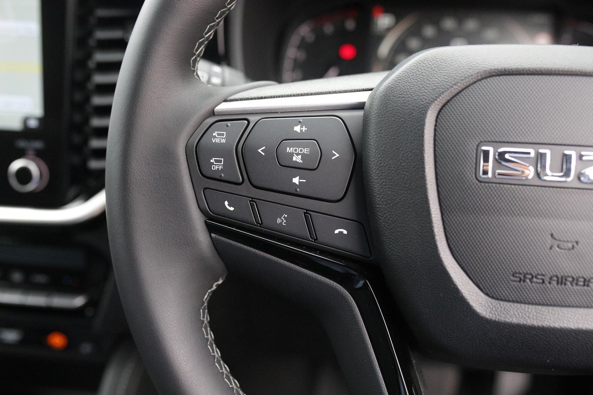 2025 Isuzu Mu-x Ls-t My25.5 4x4 Dual Range image 16