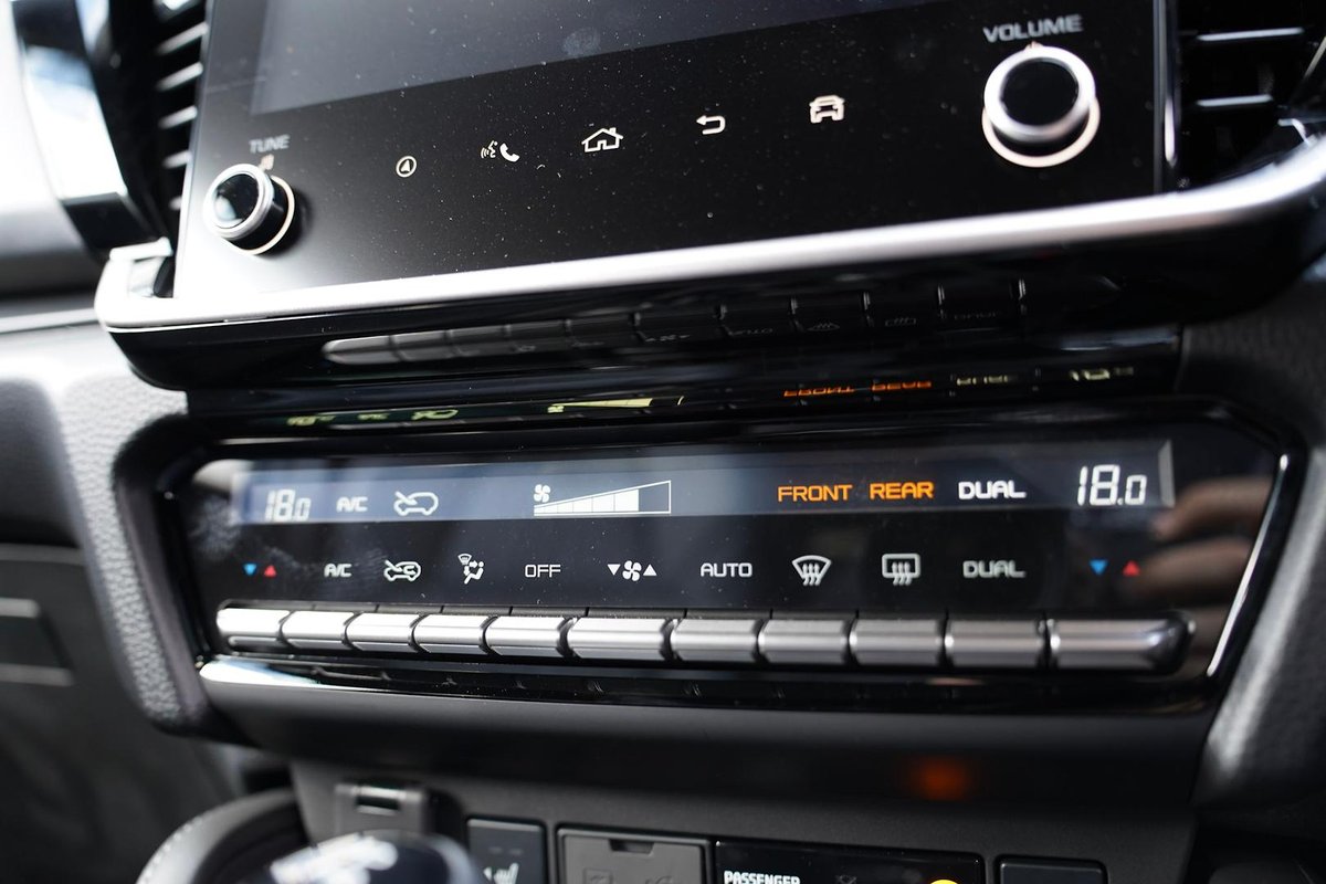 2025 Isuzu MU-X LS-T MY25.5 4X4 Dual Range image 22