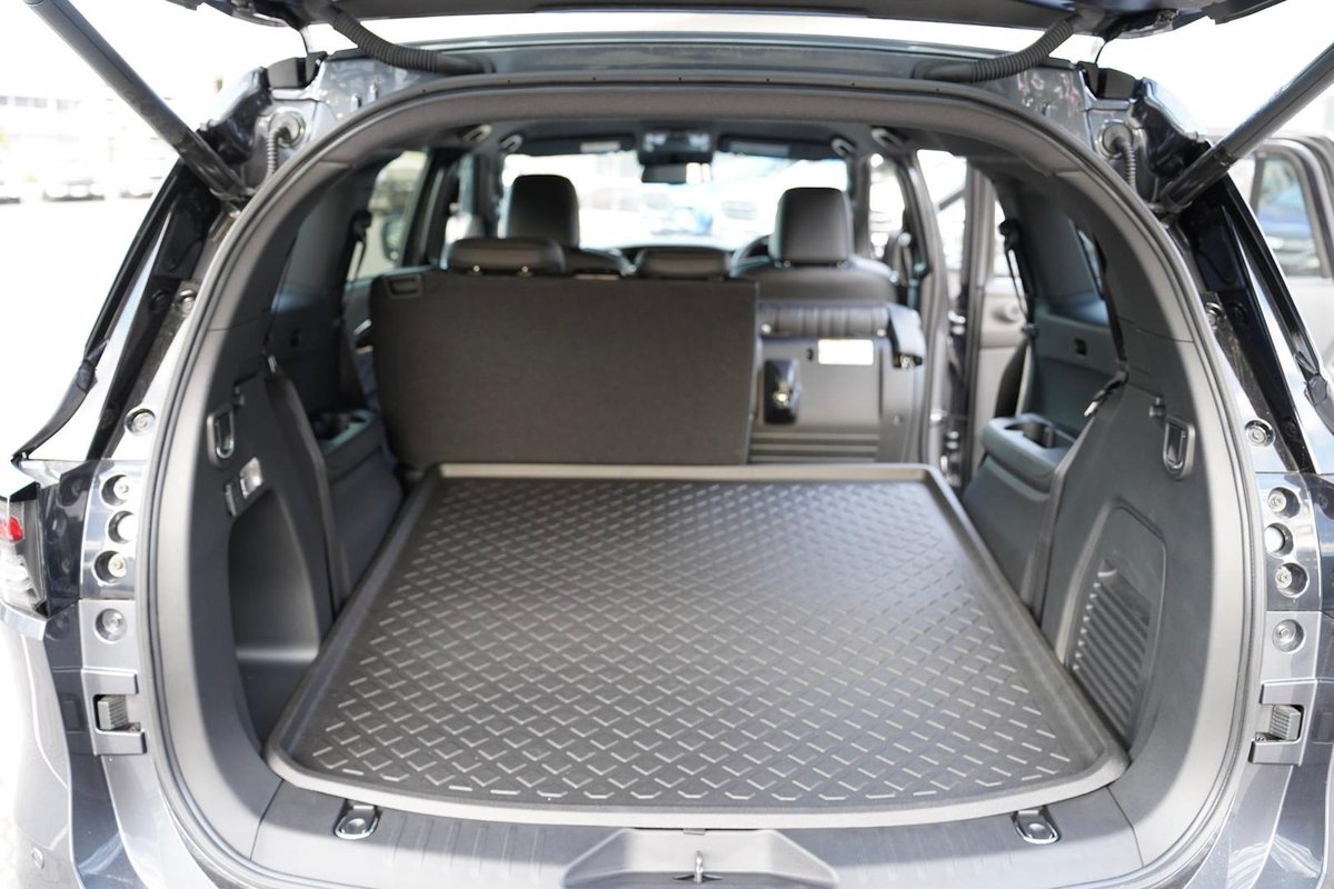 2025 Isuzu MU-X LS-T MY25.5 4X4 Dual Range image 29