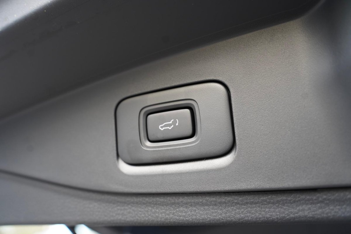 2025 Isuzu MU-X LS-T MY25.5 4X4 Dual Range image 30