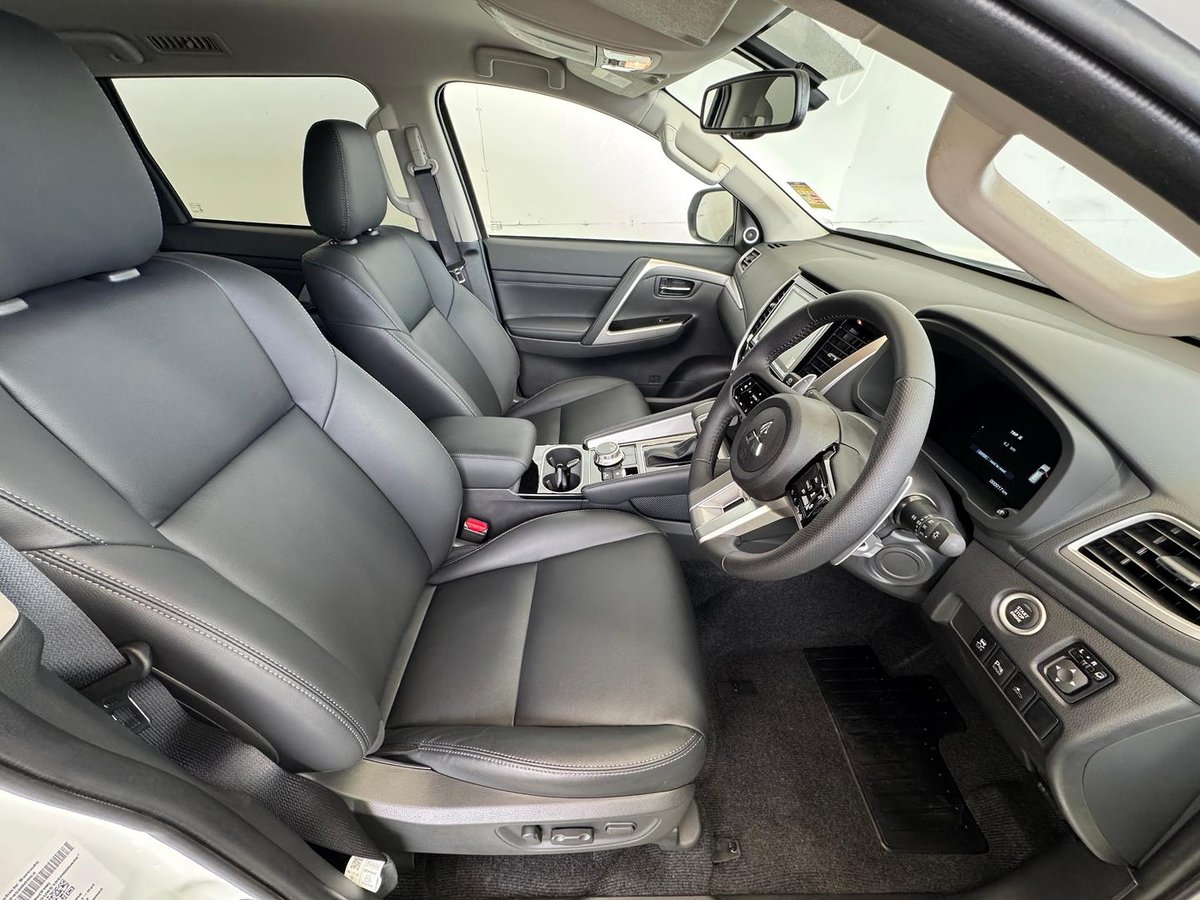 2025 Mitsubishi Pajero Sport Exceed QG MY25 4X4 Dual Range image 14