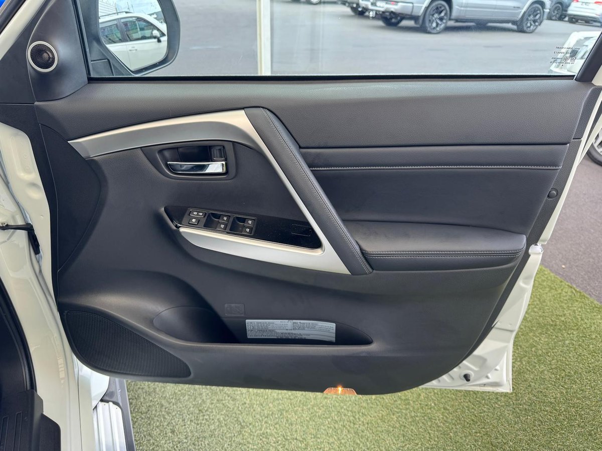2025 Mitsubishi Pajero Sport Exceed QG MY25 4X4 Dual Range image 13