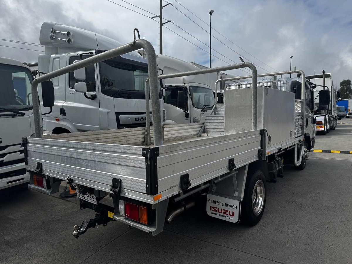 2018 Isuzu N Series NPR 45/55-155 image 14