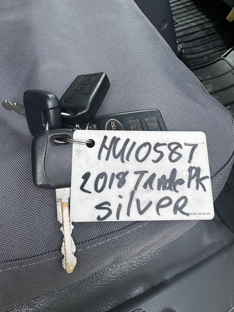 2018 Isuzu N Series NPR 45/55-155 image 19
