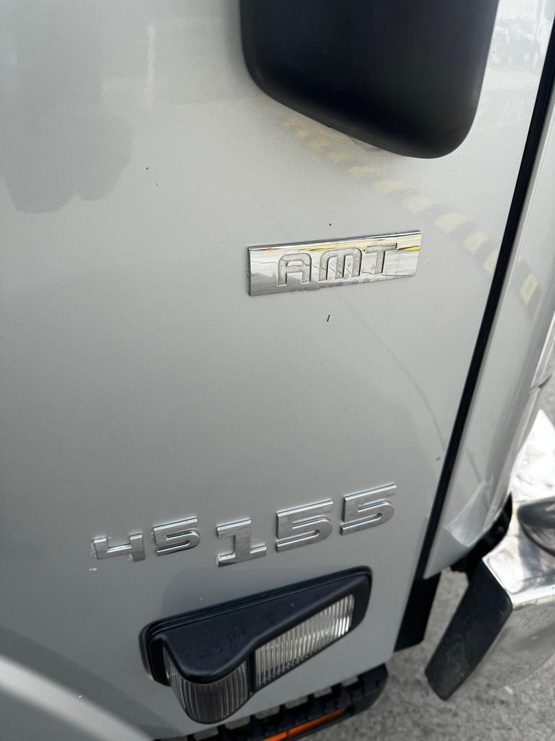 2018 Isuzu N Series NPR 45/55-155 image 10