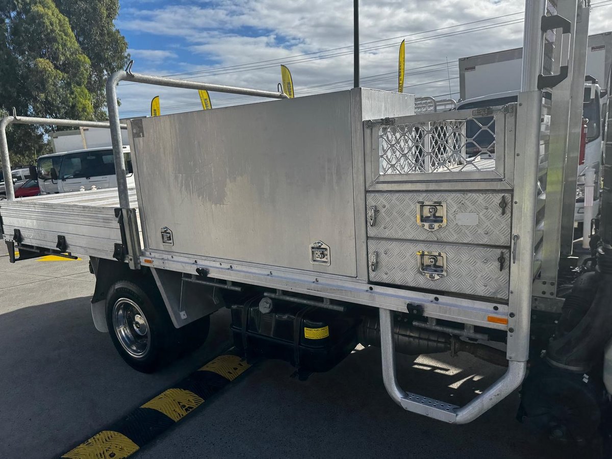 2018 Isuzu N Series NPR 45/55-155 Tradepack image 13
