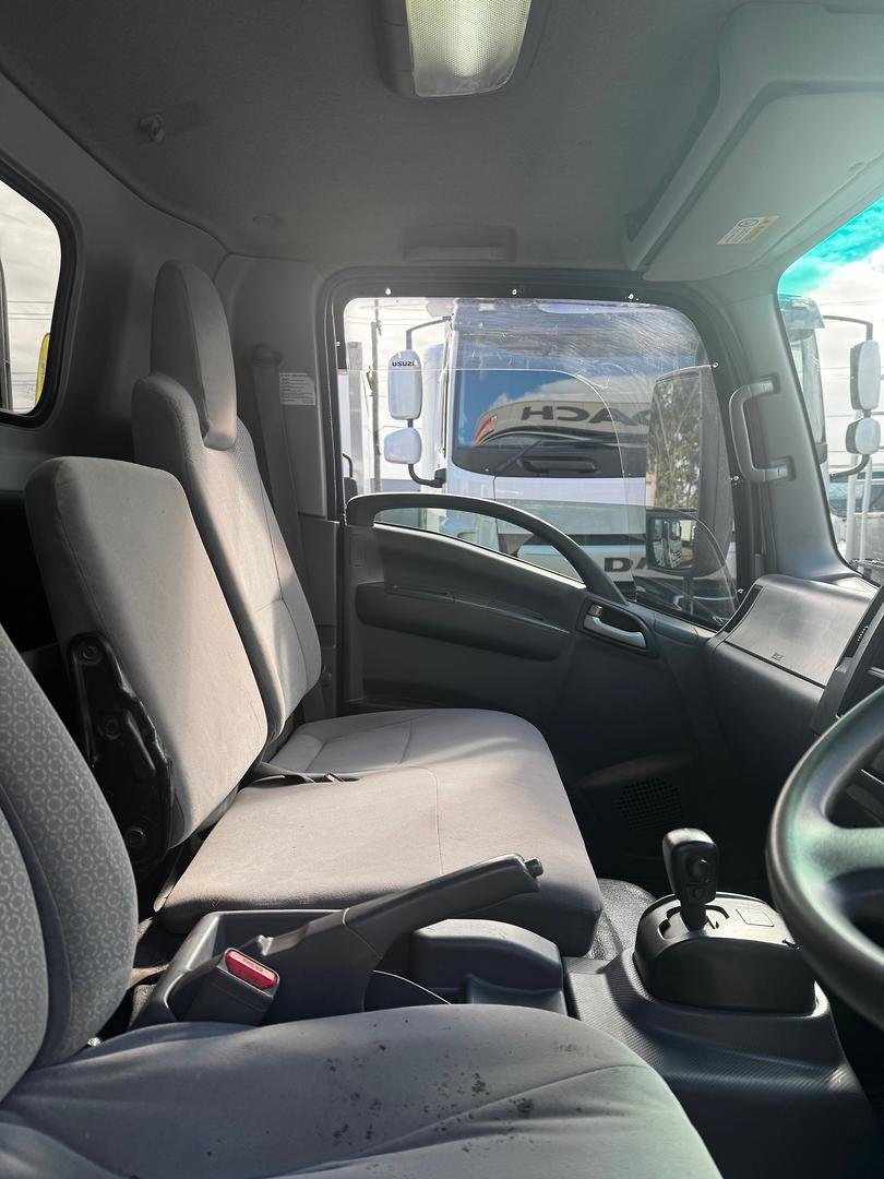 2018 Isuzu N Series NPR 45/55-155 Tradepack image 24