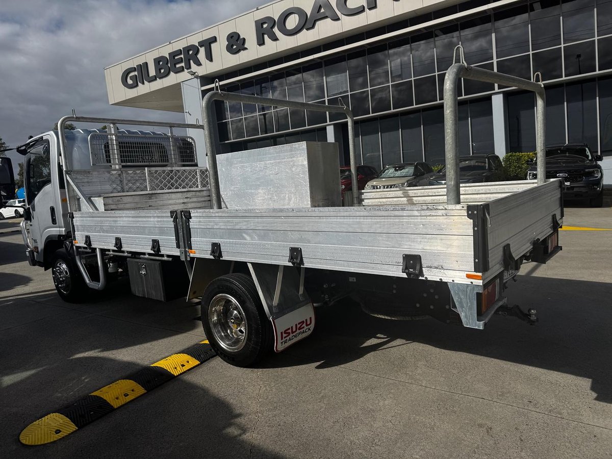 2018 Isuzu N Series NPR 45/55-155 Tradepack image 14