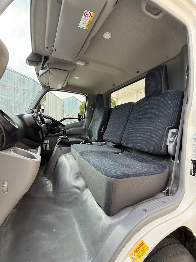 2023 Hino 300 Series 921 image 11
