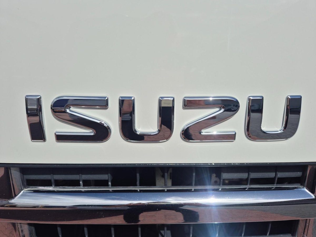 2015 Isuzu Fsd850 12 Plt Refrigerated Taut/Lift image 19