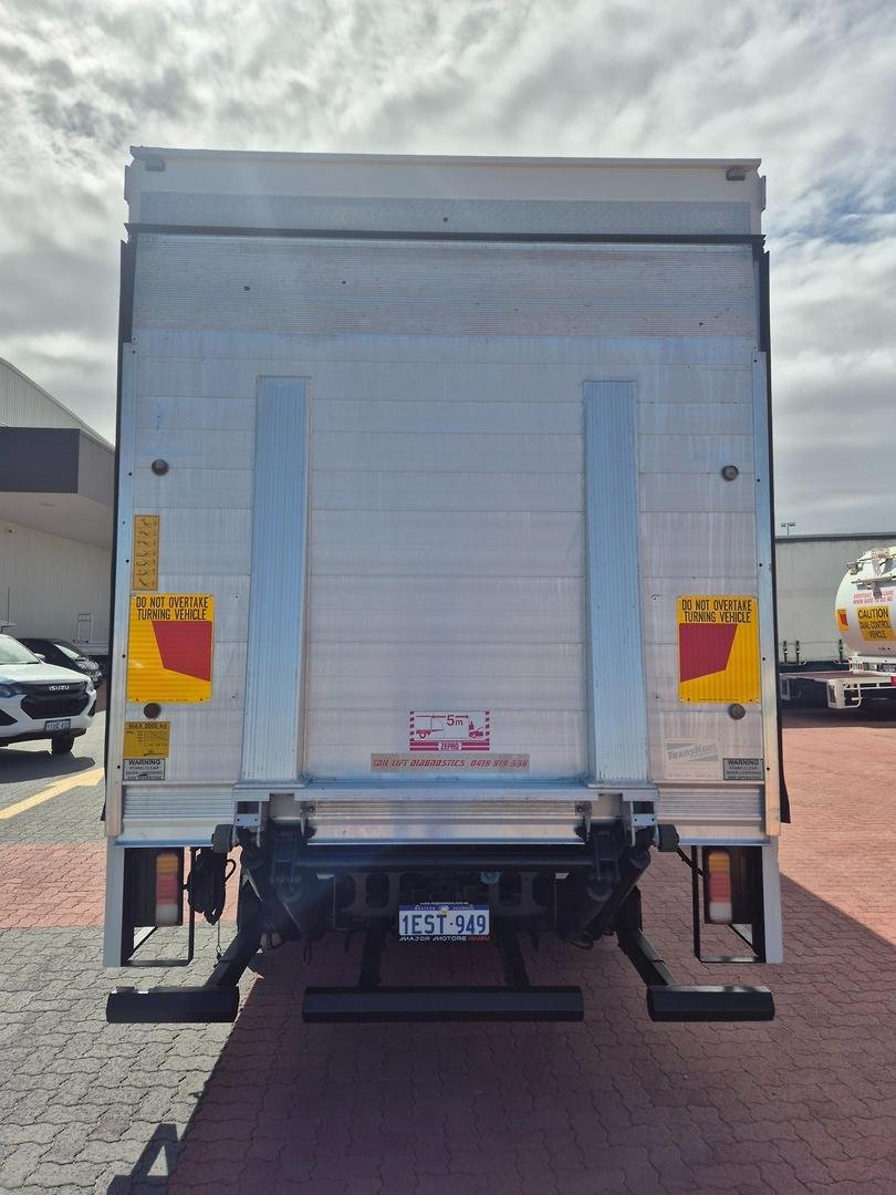 2015 Isuzu Fsd850 12 Plt Refrigerated Taut/Lift image 21