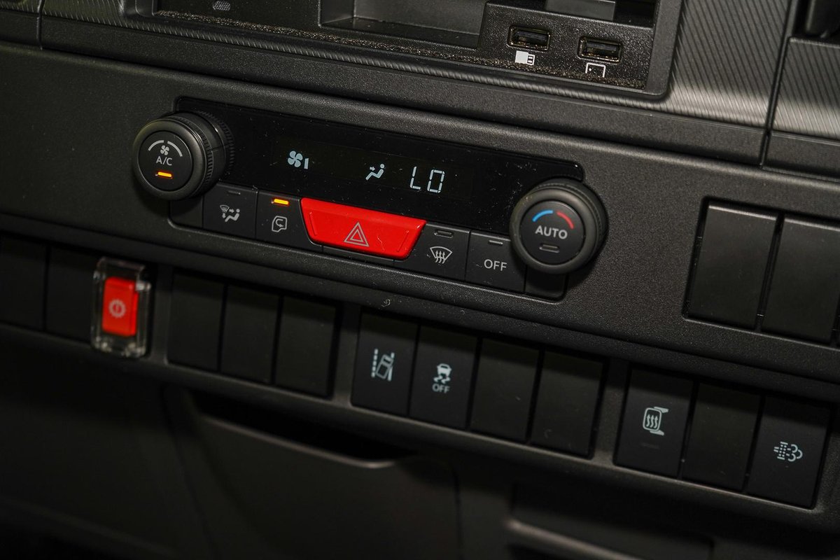 2025 Isuzu N Series NPR 45/65-175 DT D34 Tradepack image 16