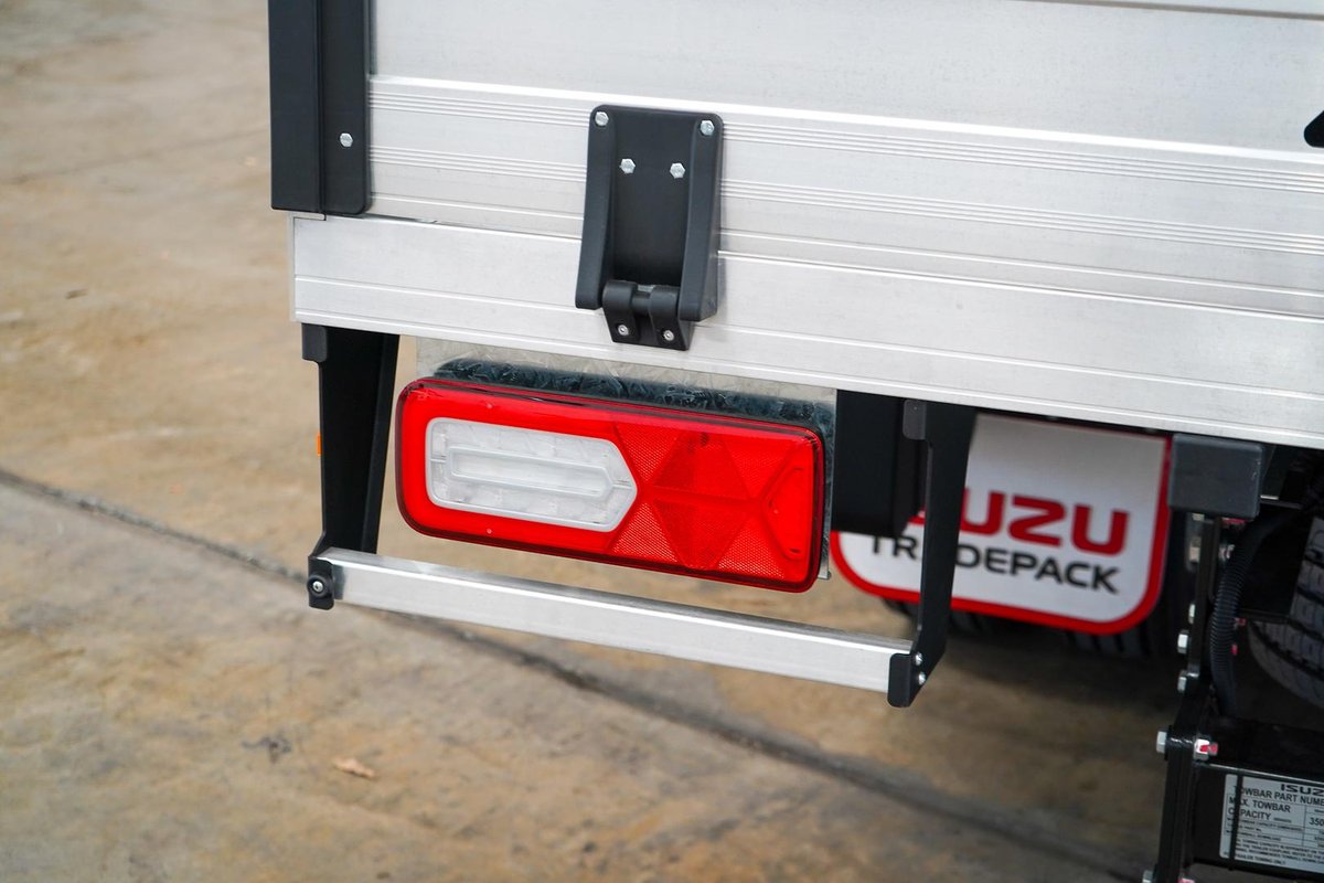 2025 Isuzu N Series NPR 45/65-175 DT D34 Tradepack image 21