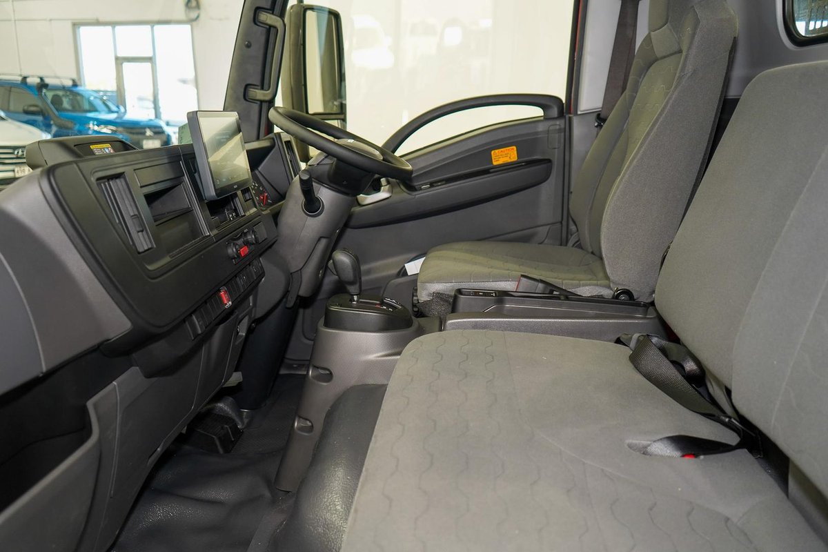 2025 Isuzu N Series NPR 45/65-175 DT D34 Tradepack image 9
