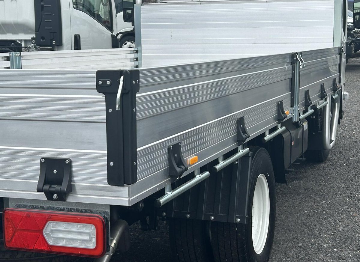 2025 Isuzu N Series Nmr 65/45-150 Dt D34 image 8