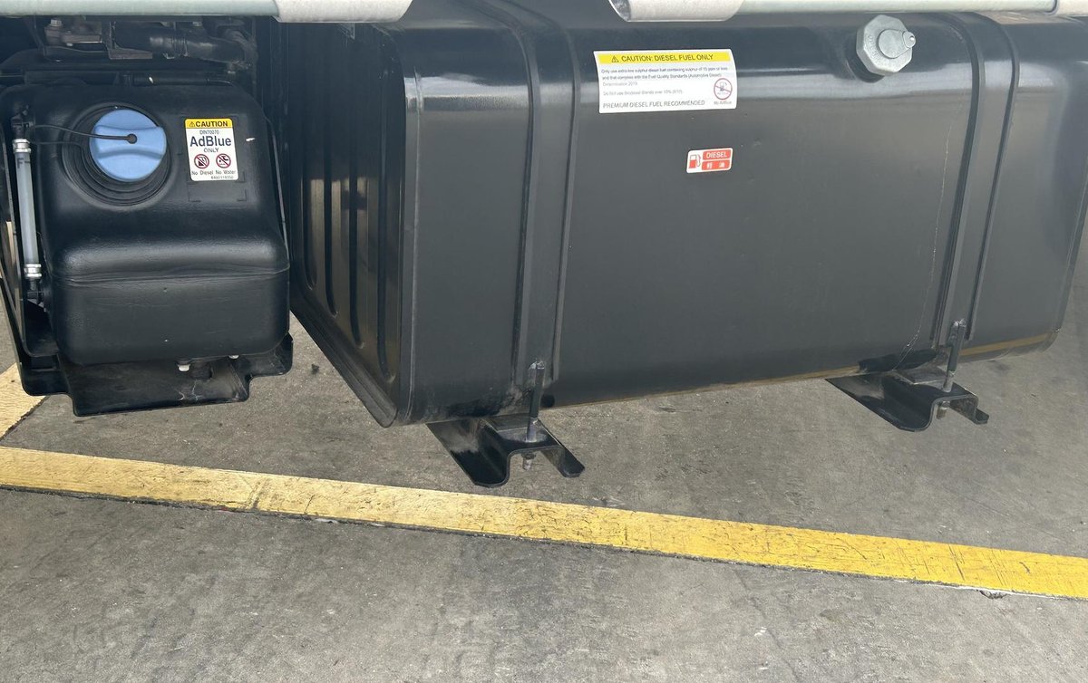 2025 Isuzu N Series Npr 45/65-175 Dt D34 image 19