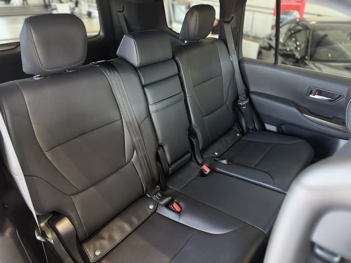 2024 Toyota Landcruiser VX FJA300R 4X4 Dual Range image 8