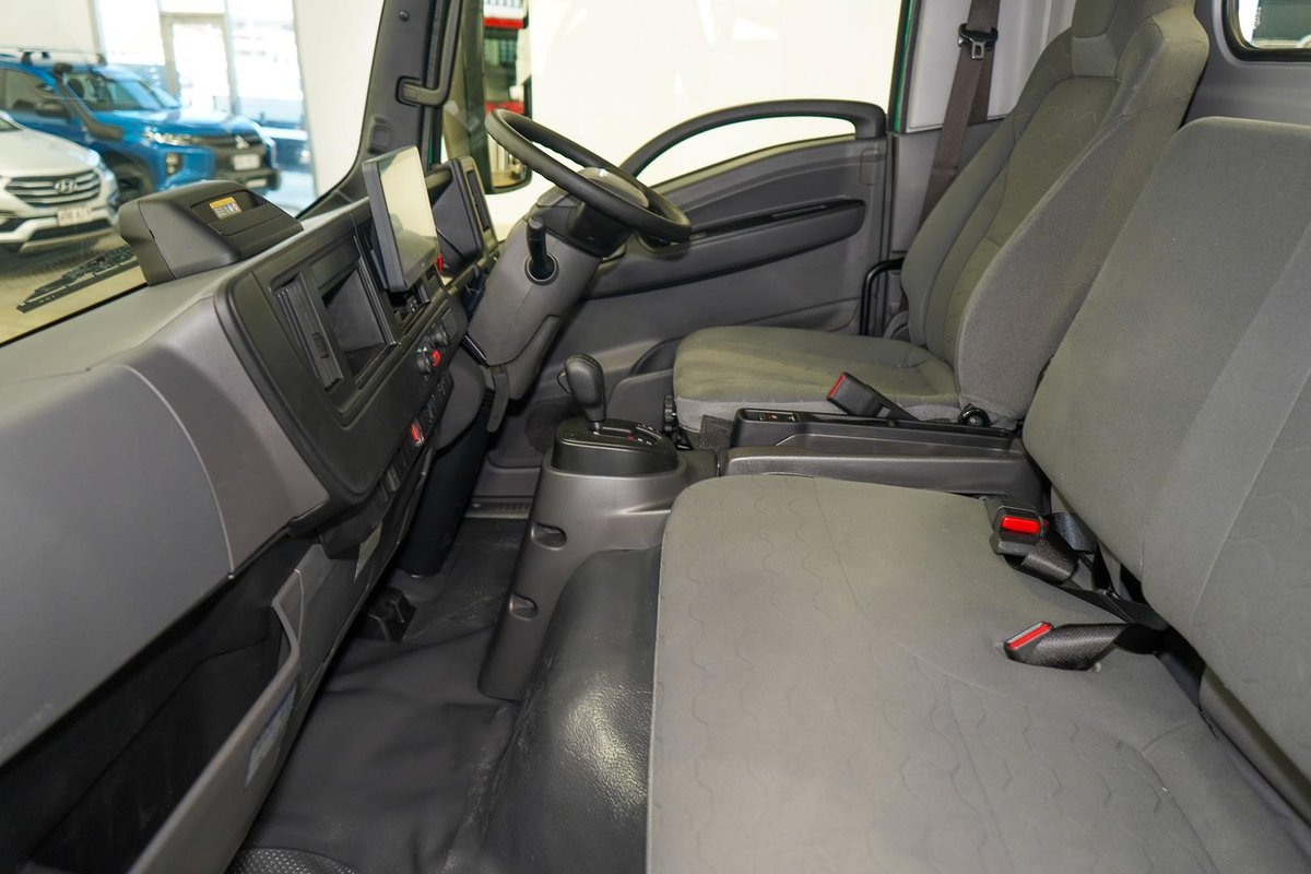 2026 Isuzu N Series image 7