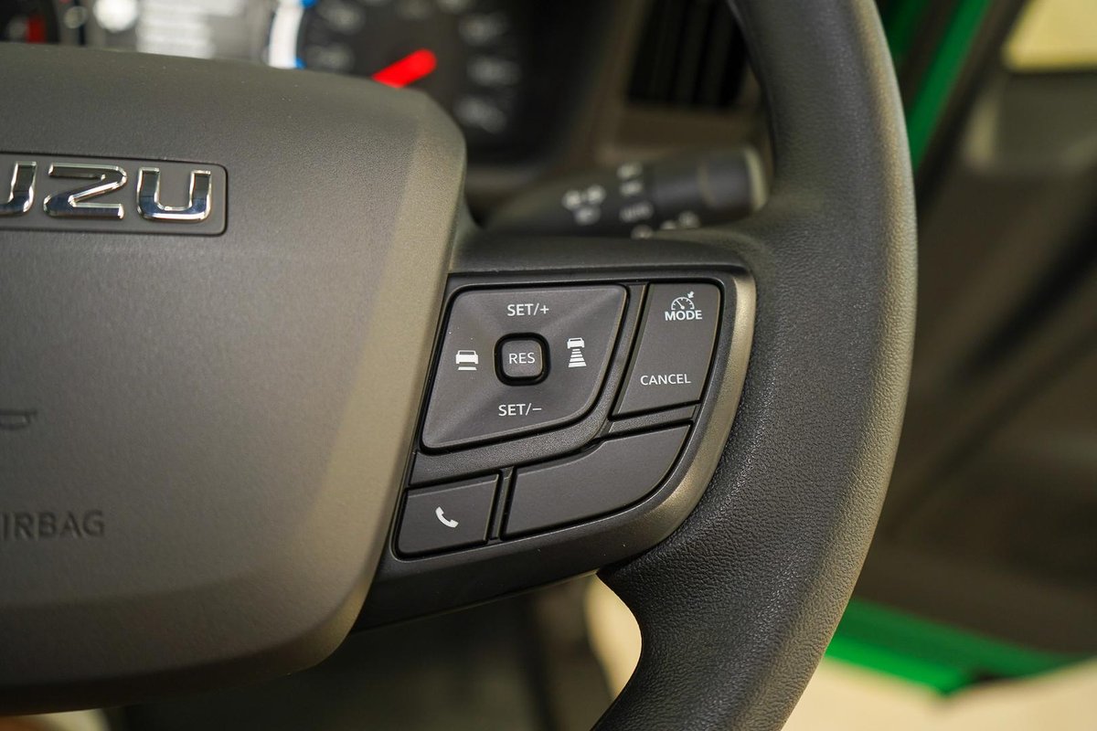2026 Isuzu N Series image 19