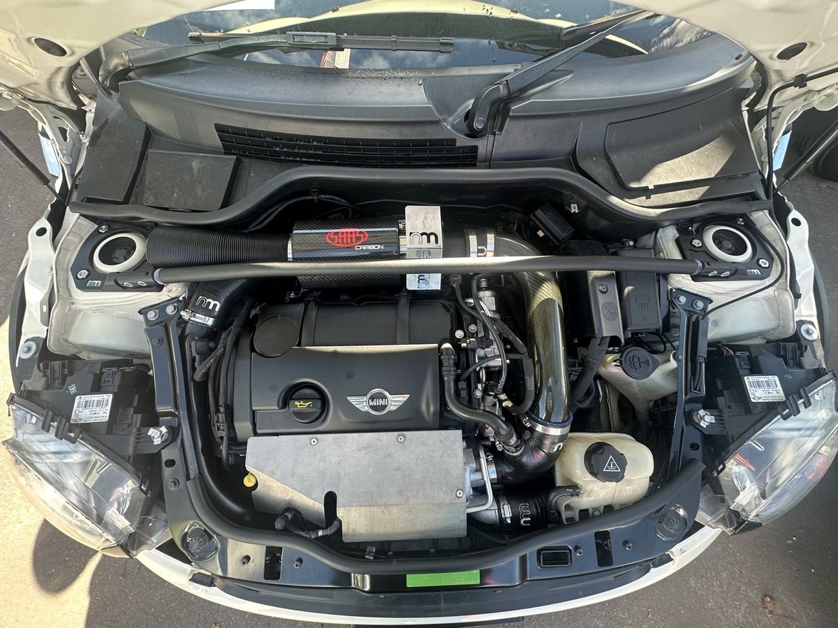 2013 MINI Hatch Cooper S R56 LCI image 28