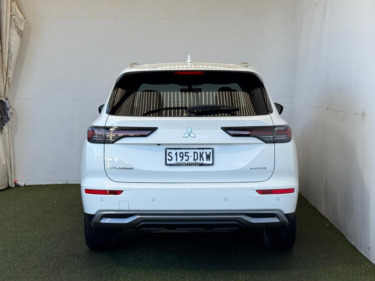 2025 Mitsubishi Outlander Aspire ZM MY25 image 30