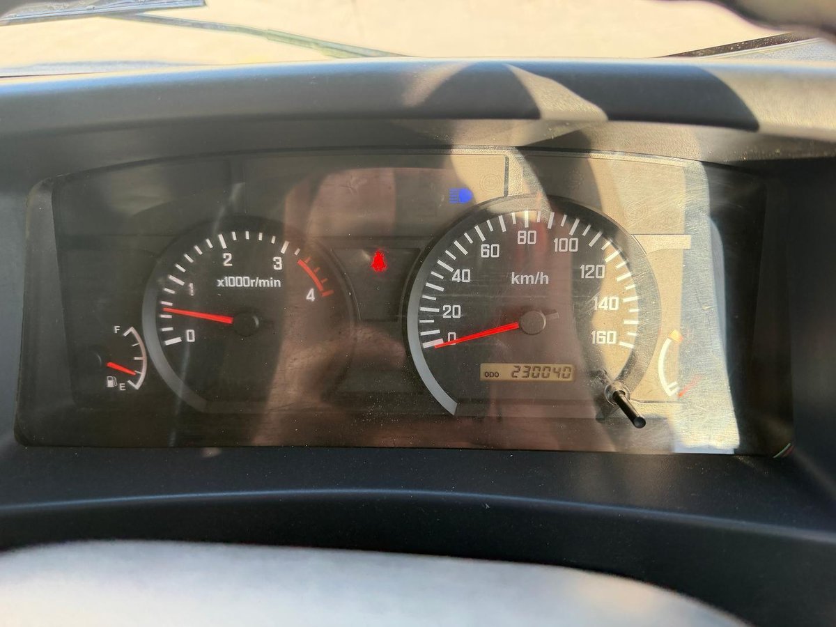 2008 Isuzu N Series NPR 400 image 21