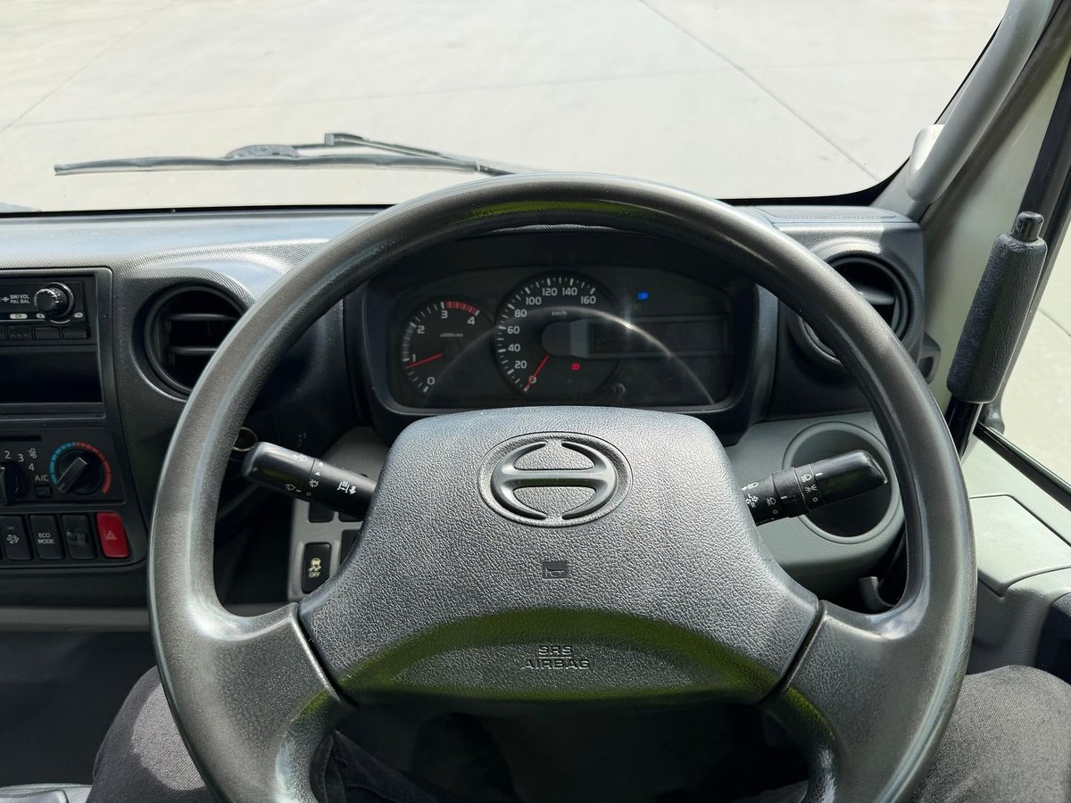 2018 Hino 300 Series 617 image 20