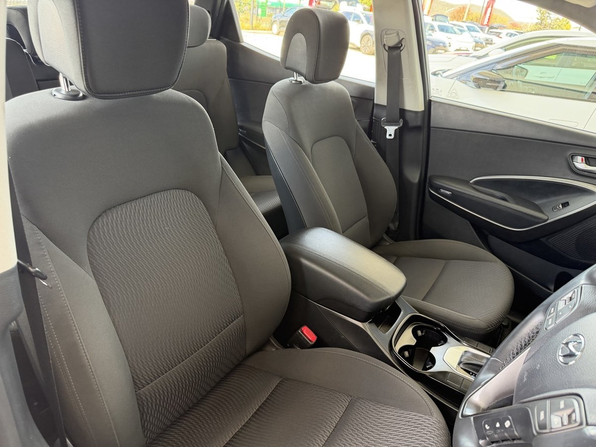 2018 Hyundai Santa Fe Active DM5 Series II MY18 4X4 On Demand image 21