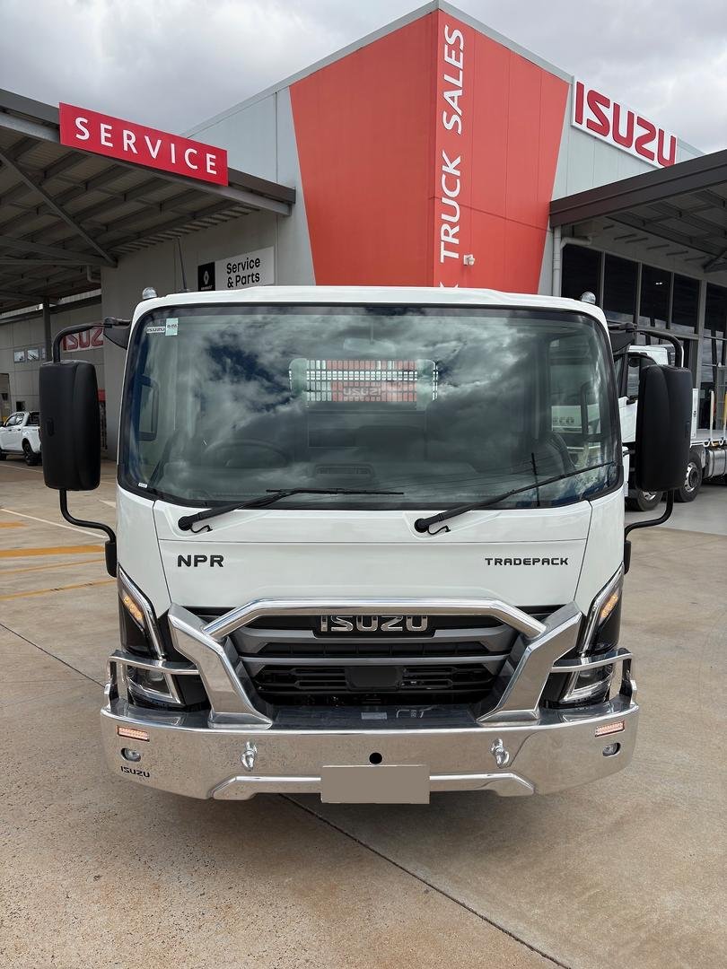 2026 Isuzu N Series image 3