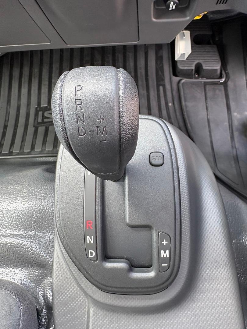 2026 Isuzu N Series image 21