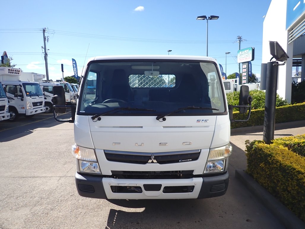 2020 Mitsubishi Canter Fuso image 4
