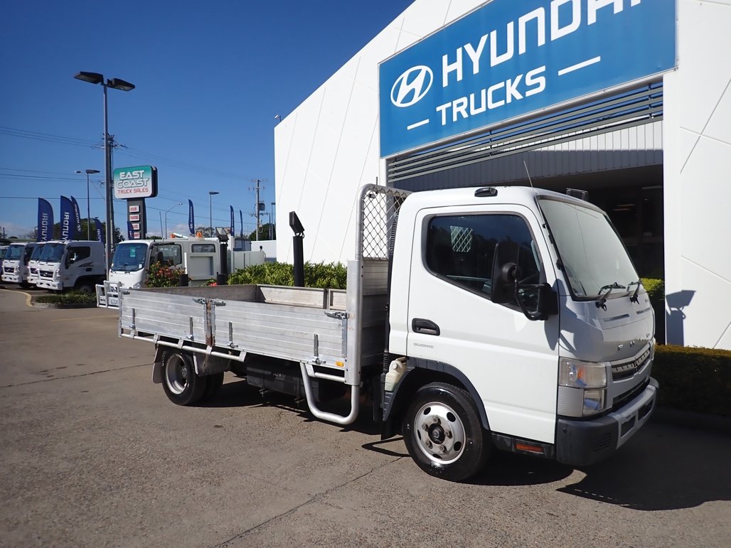 2020 Mitsubishi Canter Fuso image 5