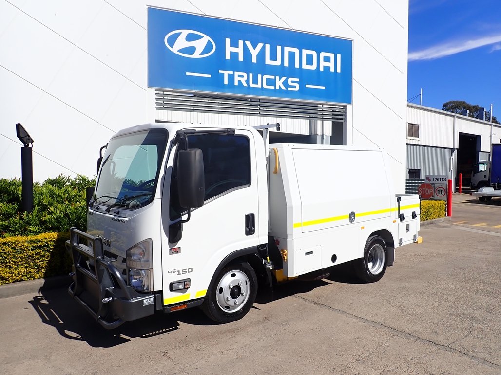 2020 Isuzu Nlr 45-150