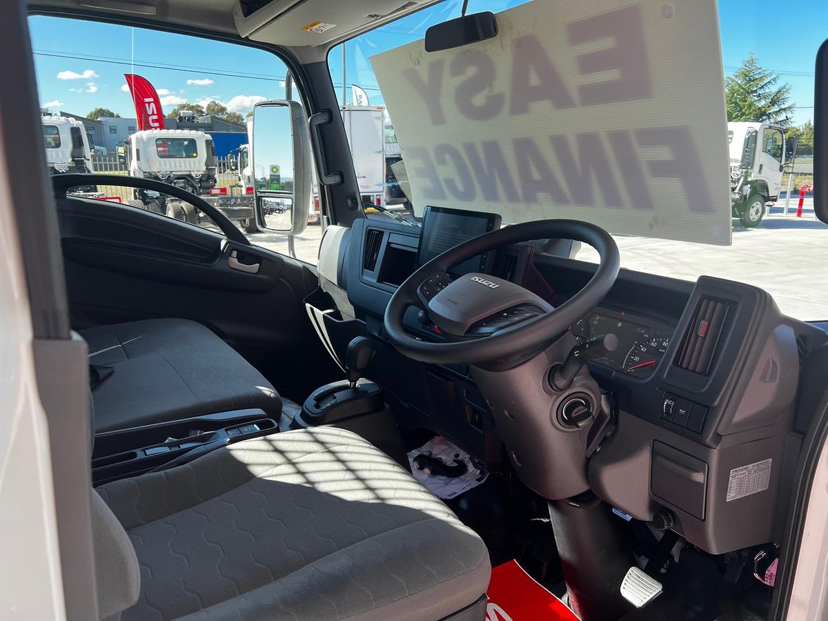2026 Isuzu N Series NPR 45/65-175 DT D28 Tradepack image 15
