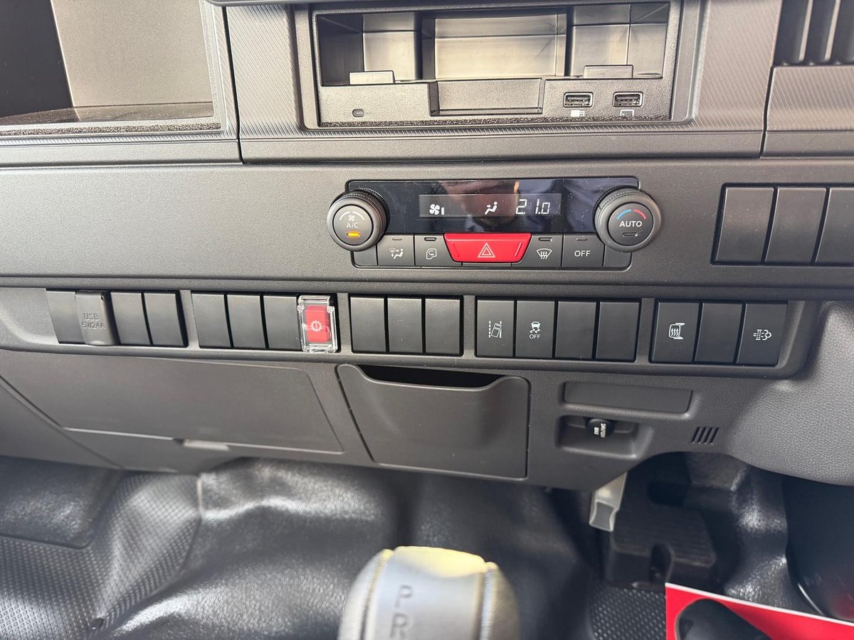 2026 Isuzu N Series NPR 45/65-175 DT D34 Tradepack image 17