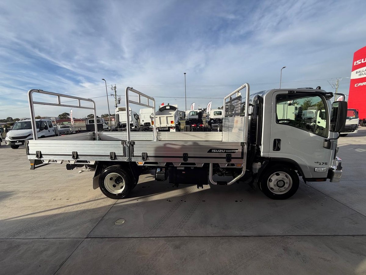 2026 Isuzu N Series Npr 45/65-175 Dt D34 Tradepack image 3