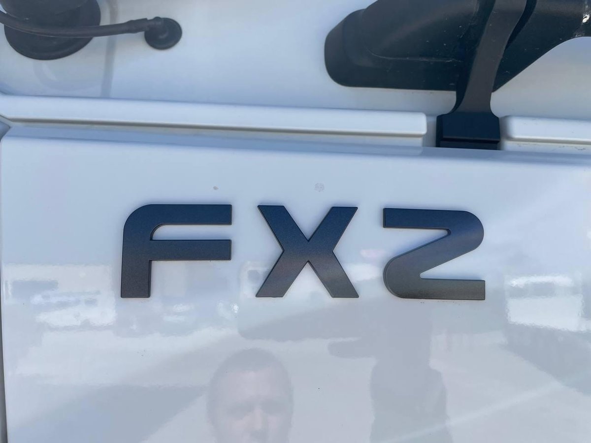 2025 Isuzu F Series image 9