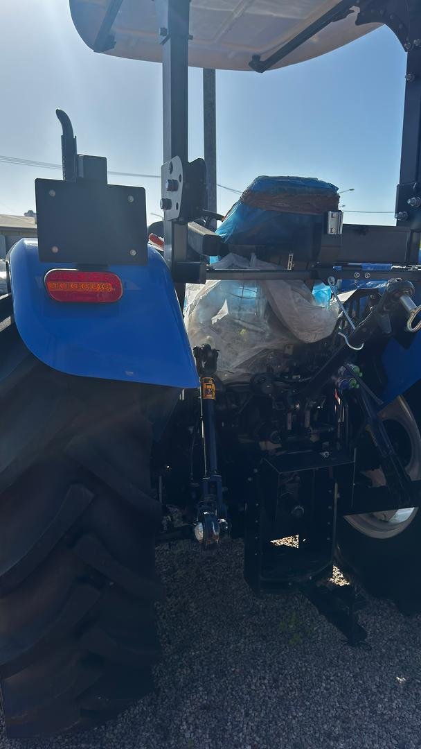 NEW HOLLAND TT4.90 ROPS image 8