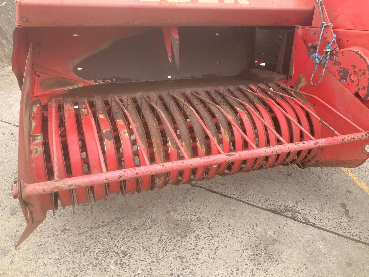 Welger Ap48 Rectangular Baler image 2