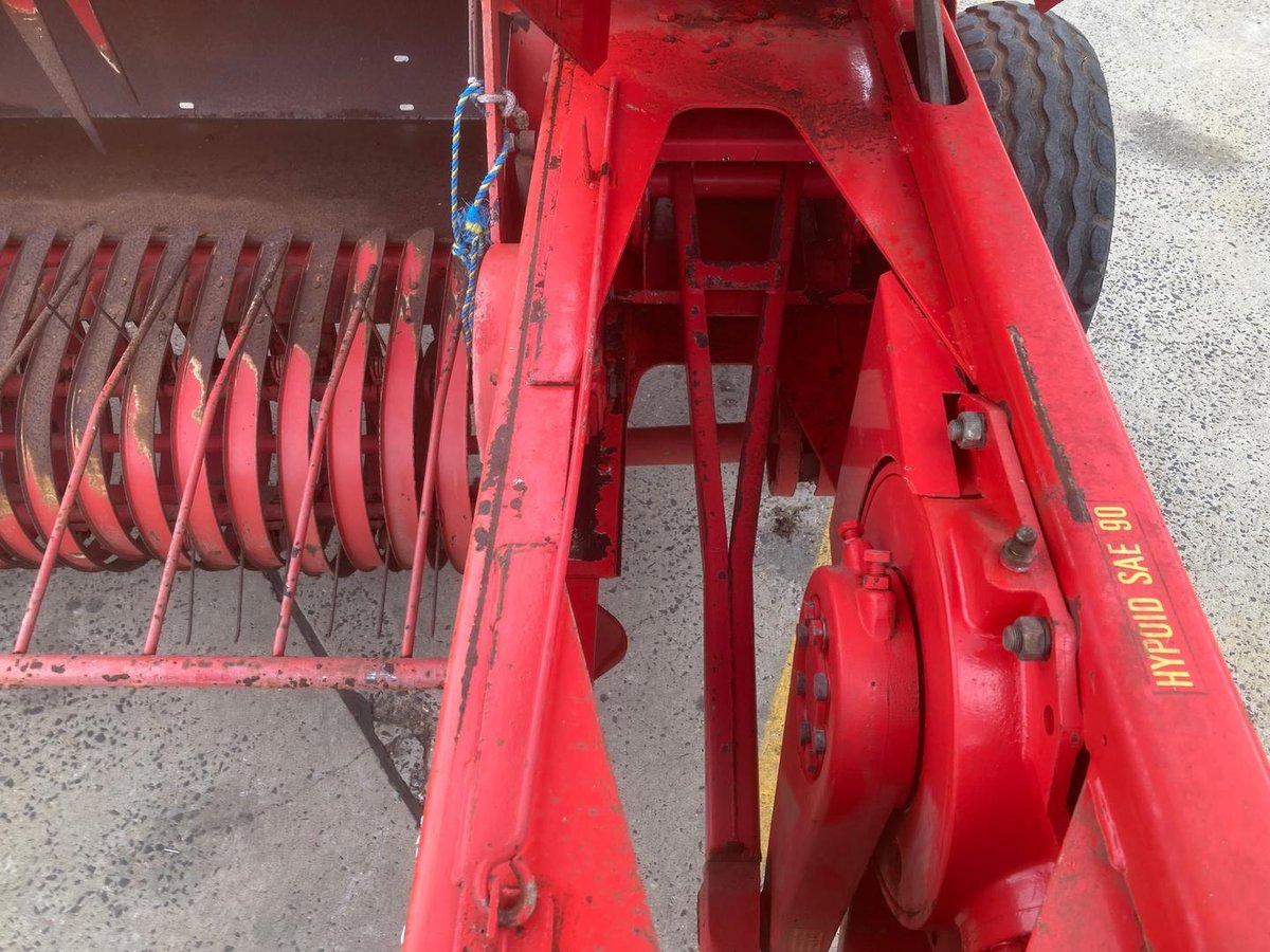 Welger Ap48 Rectangular Baler image 9